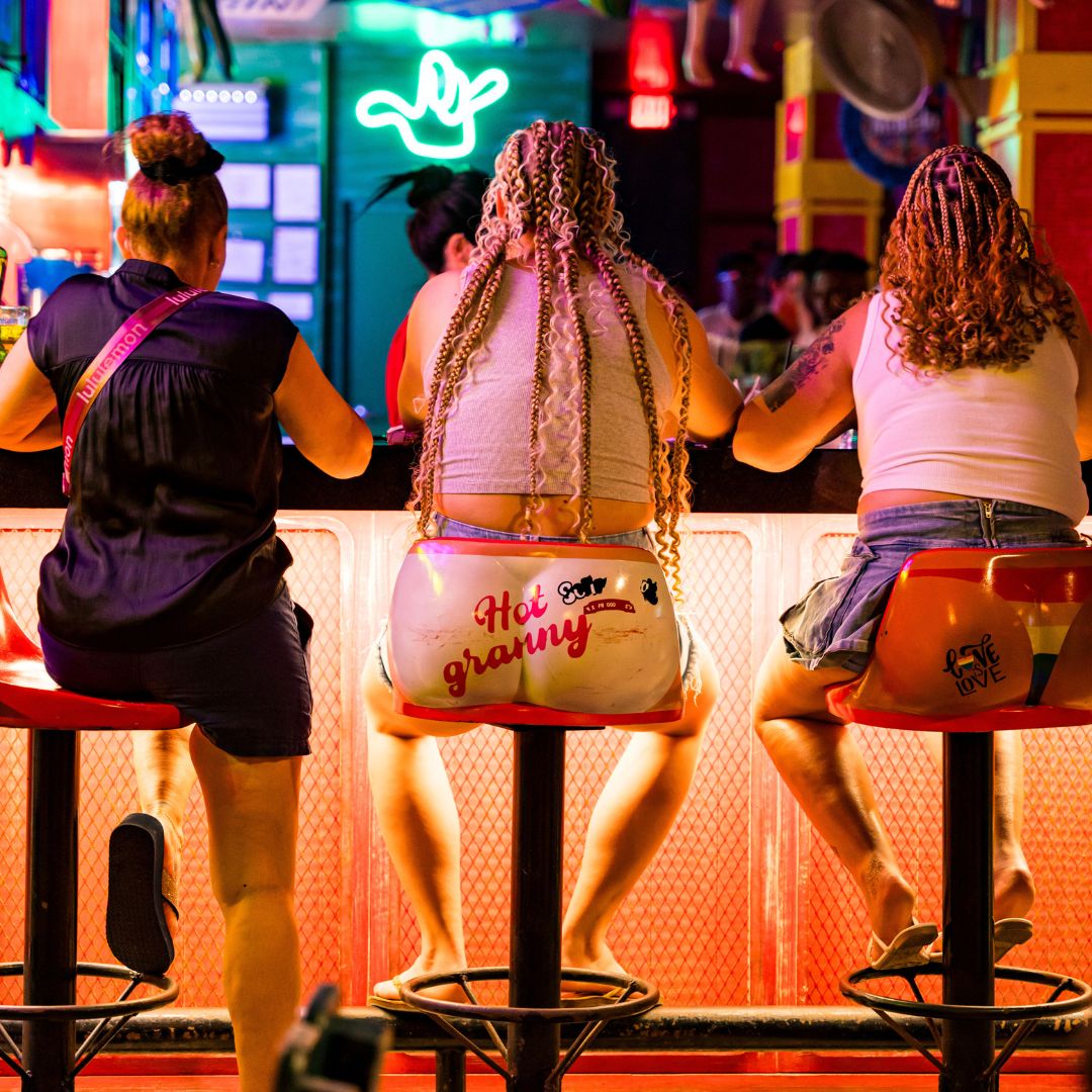 Dancing and music at Señor Frog’s Cancun