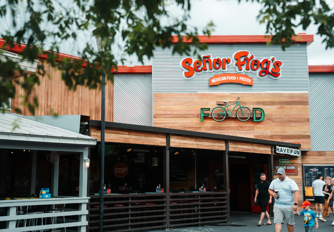 The Señor Frog’s Myrtle Beach building by day